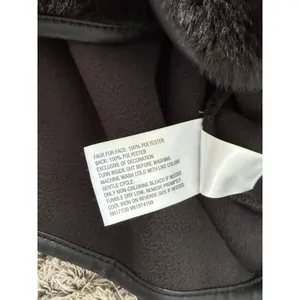 NWT Universal Thread Women Black Faux Fur Toggle Jacket Coat Pockets Size XL thumbnail 10