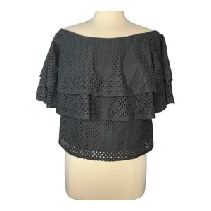 Banana Republic Eyelet Lace Off Shoulder Top Womens Small Black Tiered Ruffle‎ thumbnail 4