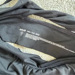 aerie Women’s Twist Back Sports Bra in Black M thumbnail 11
