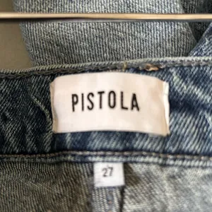 Pistola Women’s Lightly Distressed Med‎ Wash Blue Jeans Cotton Blend Size 27 thumbnail 6