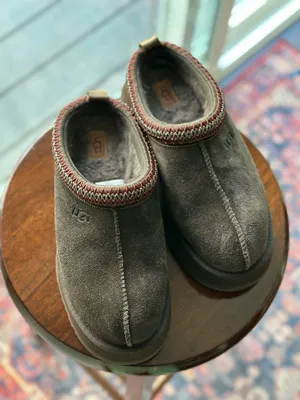 UGG® Tazz II Platform Slippers Dusted Cocoa Brown Shoes thumbnail 4