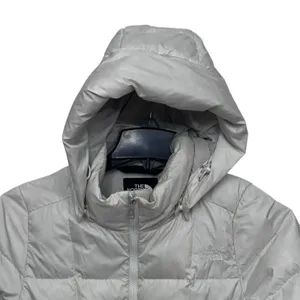 The North Face 550 Down Fill Hooded Parka‎ Coat Metropolis Womens Size Small thumbnail 2