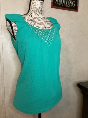 R.Q.T Petite blouse size: PS Green thumbnail 2