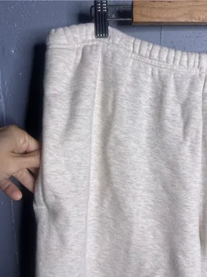 SKIMS Jogger in Oatmeal Heather in size XL thumbnail 4