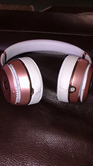 Beats by Dre Solo 3 Wireless Rose Gold thumbnail 4