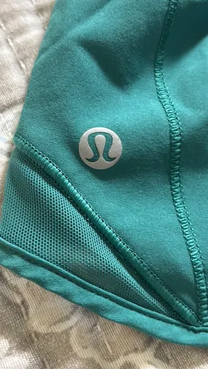 Lululemon Shorts thumbnail 2