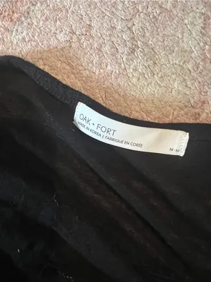 Oak + fort Classic Black Long-Sleeve Women's Top thumbnail 8