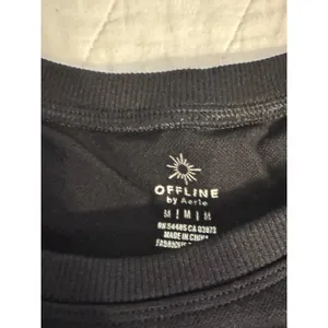 Offline by Aerie Cropped‎ long sleeve top size medium thumbnail 5