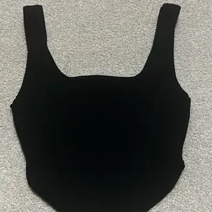 ARITZIA Babaton Sculpt Bustier Tank size XS thumbnail 2