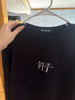 Pretty Little Thing Black sweatshirt thumbnail 3