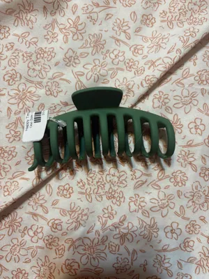 Boutique Hair Clip thumbnail 2