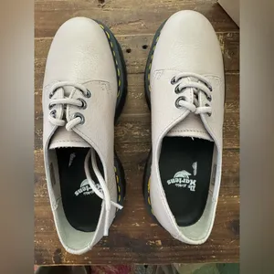 NEW! Dr. Martens Quad II Platform Derby in Vintage Taupe thumbnail 7