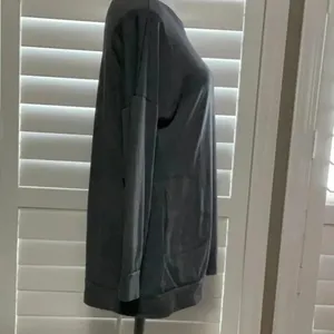LONG sleeve tee thumbnail 2