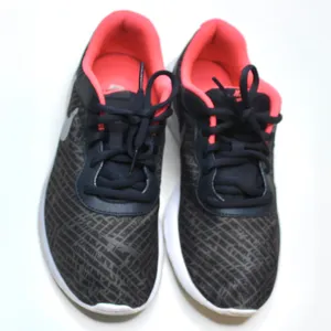 Nike | Pink/Grey Tanjun Print Athletic Running Sneakers thumbnail 4