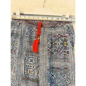 Eloise Anthropologie Boho Geometric Print Wide Leg Smocked‎ Pants Blue Red Small thumbnail 4