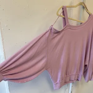 We The Free Flaunt It‎ Pullover Magical Lilac Top Sweater Off the Shoulder Small thumbnail 6
