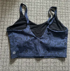 Athleta elation sports bra pattern XS D-DD thumbnail 2