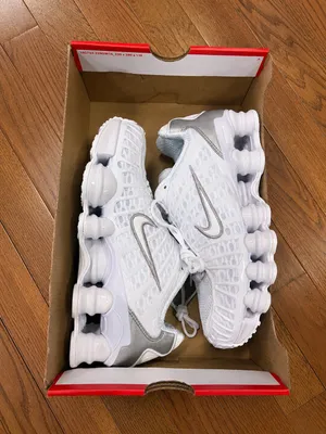 Nike Shox TL Women’s White Sneakers thumbnail 1