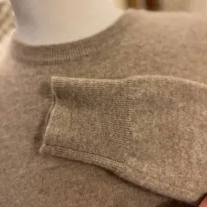 Quince Mongolian Cashmere Tan Women's Sweater thumbnail 6