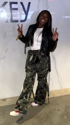 Cargo pants thumbnail 1