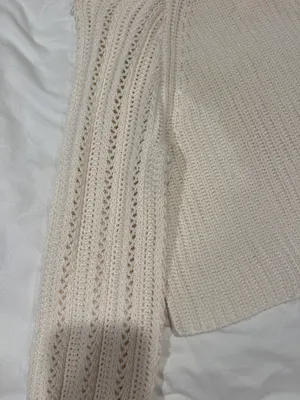 American Eagle Outfitters Cropped Sweater thumbnail 2