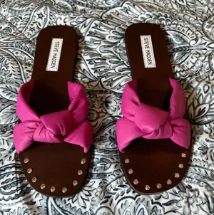Steve Madden Shoe thumbnail 1