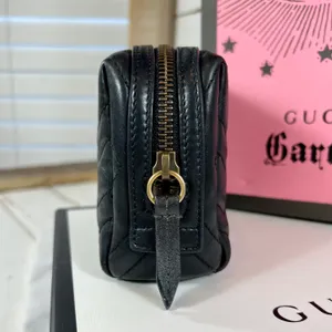 Gucci Calfskin Matelasse GG Marmont Cosmetic Case thumbnail 4