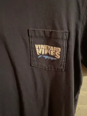 Vineyard Vines women's T-shirt 26 length x 18 width thumbnail 5