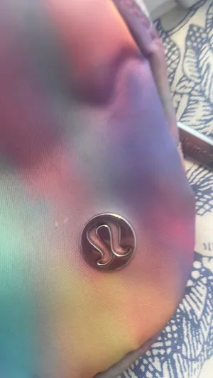 Lululemon belt bag thumbnail 4