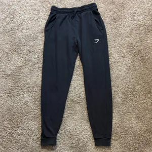 Gymshark Women’s Black Regular‎ Fit Training Joggers Small thumbnail 2