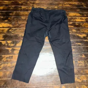 Ann Taylor business casual black minimalist cropped slacks thumbnail 3