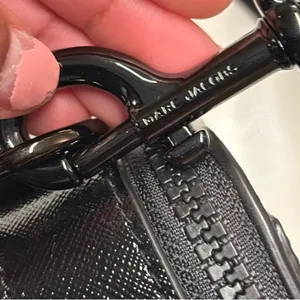 Marc Jacobs Snapshot Black Crossbody Bag thumbnail 4