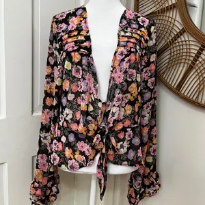 Free People Maybel Sz L Black Floral Cottagecore Fairy Blouse Top‎ Ruffles Flowy thumbnail 2