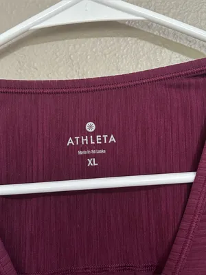 Athleta Burgundy Heathered Scoop Neck Short Sleeve Athletic Shirt Womens Size XL thumbnail 7
