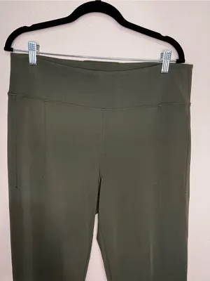 Athleta Delancey Straight Leg High Rise Tall‎ Aspen Green Pull-On Athletic Pants thumbnail 3