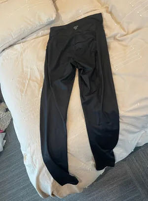 Aritzia TNA Black Leggings thumbnail 1