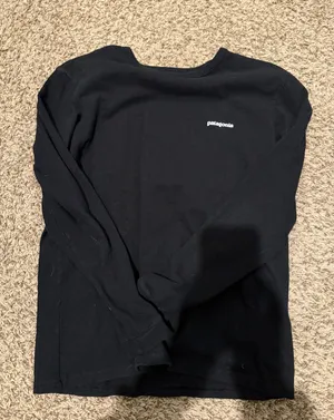 Patagonia Long Sleeve thumbnail 1