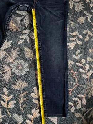 True Religion Women's Stella Dark Wash Low Rise Bootcut Jeans Size 29 thumbnail 7