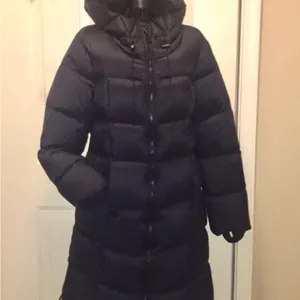 Women's Michael Kors M long, down, puffer coat. Black Puffer Coat thumbnail 2