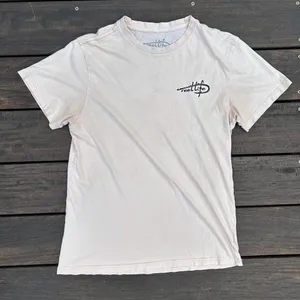 Reel Life Pale Pink Short Sleeve Graphic Tee T-Shirt w/ Purple/Blue Fish Design thumbnail 3