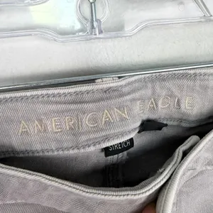 American Eagle Stretch Stovepipe Jeans High-Waisted‎ Grey Colored Denim Size 10 thumbnail 6