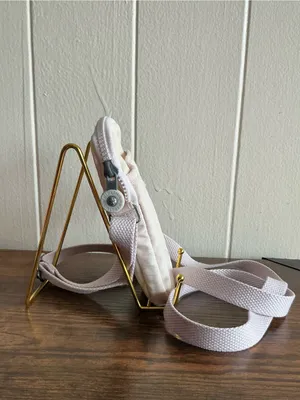 Rare Lightweight Off White Cream Kipling Tally crossbody Phone Handbag thumbnail 2