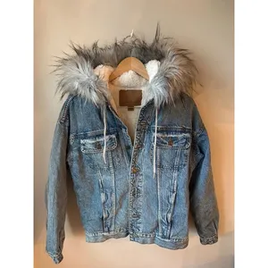 American Eagle Sherpa Lined Denim Jacket Faux Fur Hood XS thumbnail 4