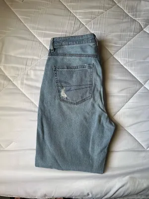 American Eagle Mom jeans size 8 thumbnail 2