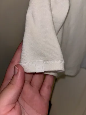 Lululemon White Tank thumbnail 3