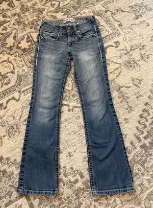 Ariat Women's Medium Dark Blue Flare Jeans thumbnail 1
