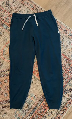 Vuori Joggers 25’ in inseam thumbnail 1