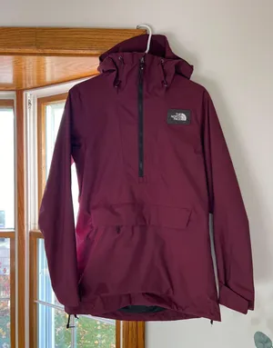 Womens North face Ski Jacket  thumbnail 1