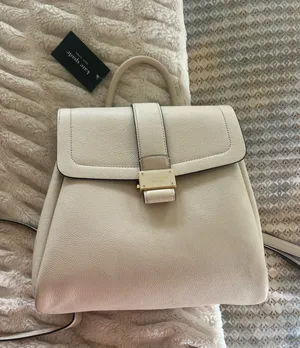 Luxury Kate Spade Bag thumbnail 1