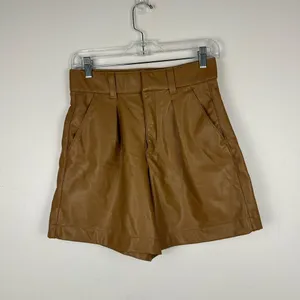 Abercrombie & Fitch Leather High Rise Tailored Shorts Women’s Sz‎ S thumbnail 3